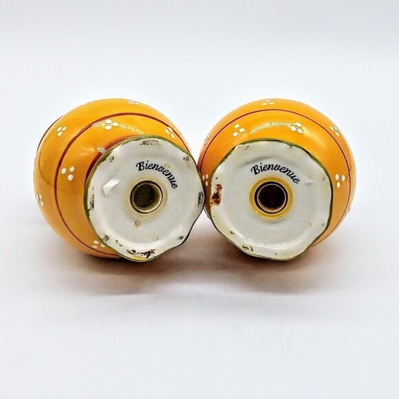 Demdaco Bienvenue Ceramic Salt Pepper Shakers - Picture 4 of 5